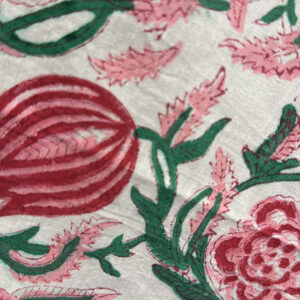 tafelkleed blockprint wit/rood/roze/groene bloem 3.00x1.80cm
