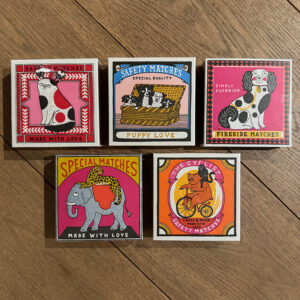 luciferdoosje vierkant van Archivist hond / kat
