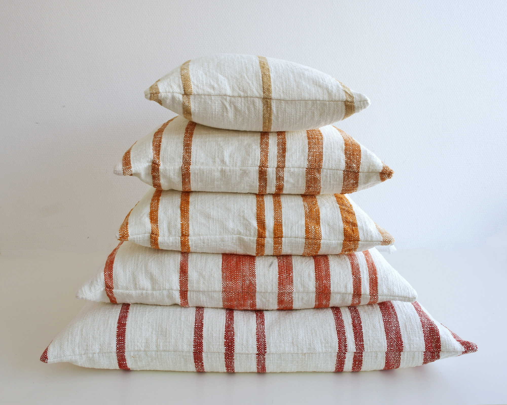 beige/wit gestreepte kussen 50x40 - Afbeelding 2