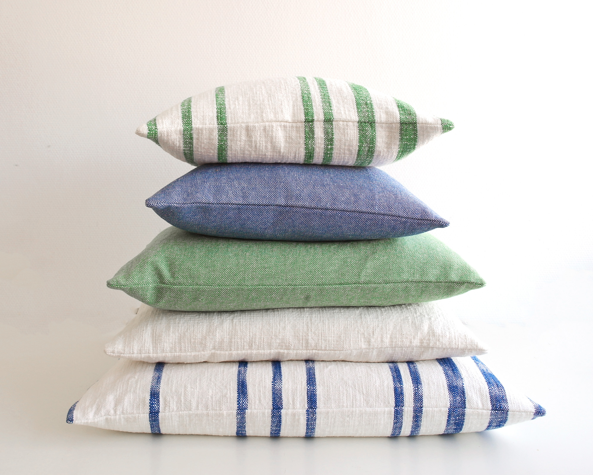 blauw/wit gestreepte kussen 50x40 - Afbeelding 2
